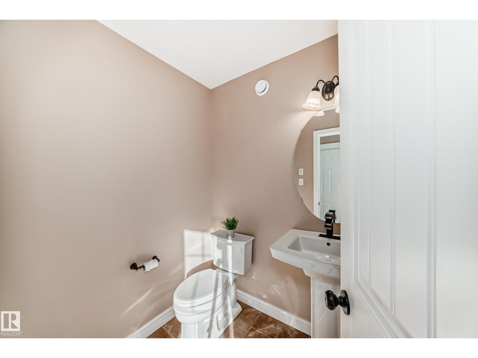 283 Griesbach Rd Nw, Edmonton, Alberta  T5E 6S2 - Photo 22 - E4471118