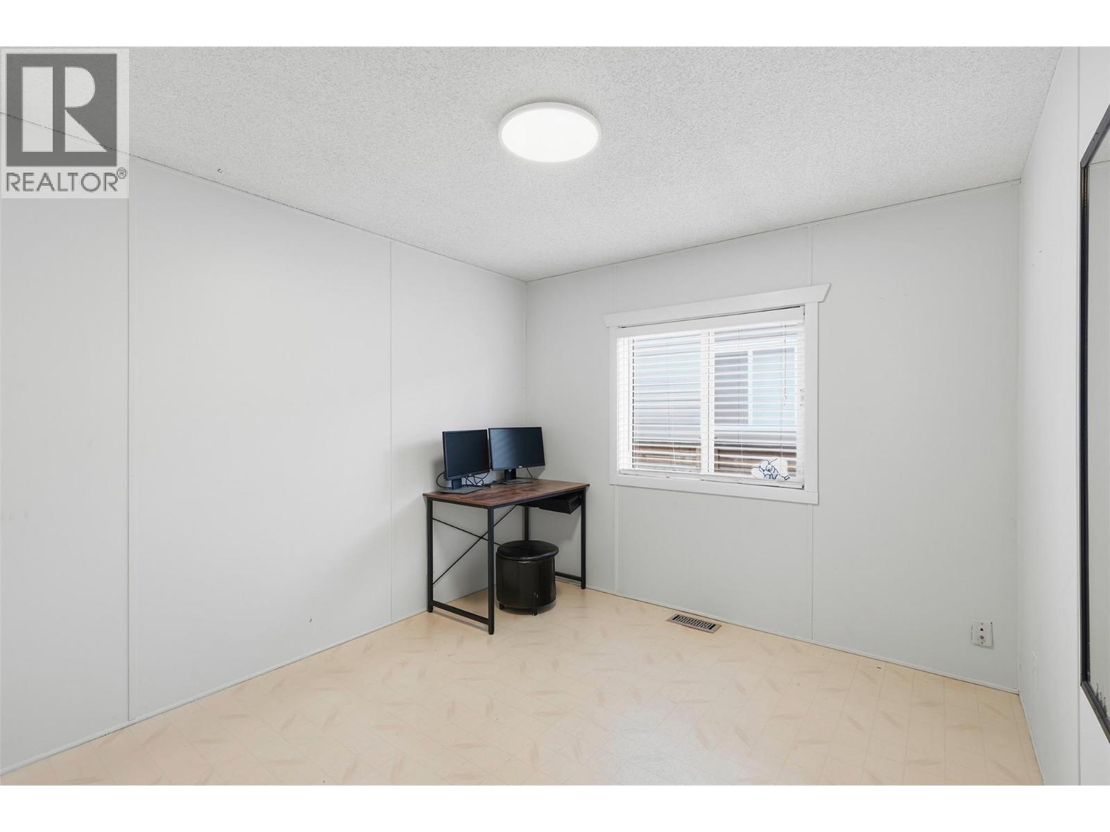 1555 Howe Road Unit# 35, Kamloops, British Columbia  V1S 1N1 - Photo 12 - 10373904