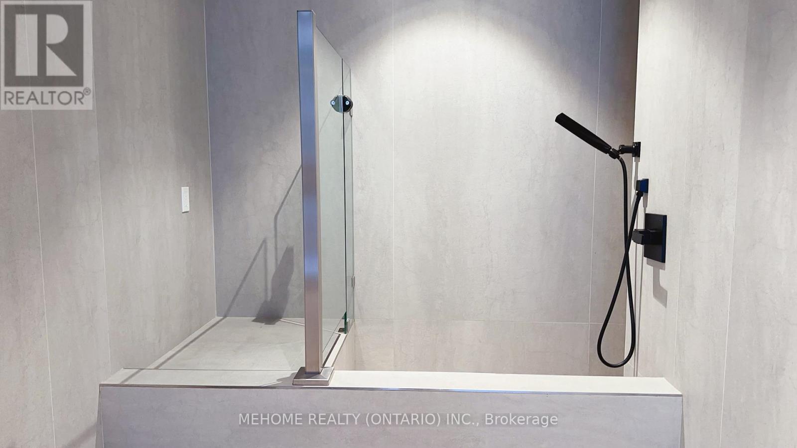 6210 - 55 Cooper Street S, Toronto, Ontario  M5E 0G1 - Photo 34 - C12730966