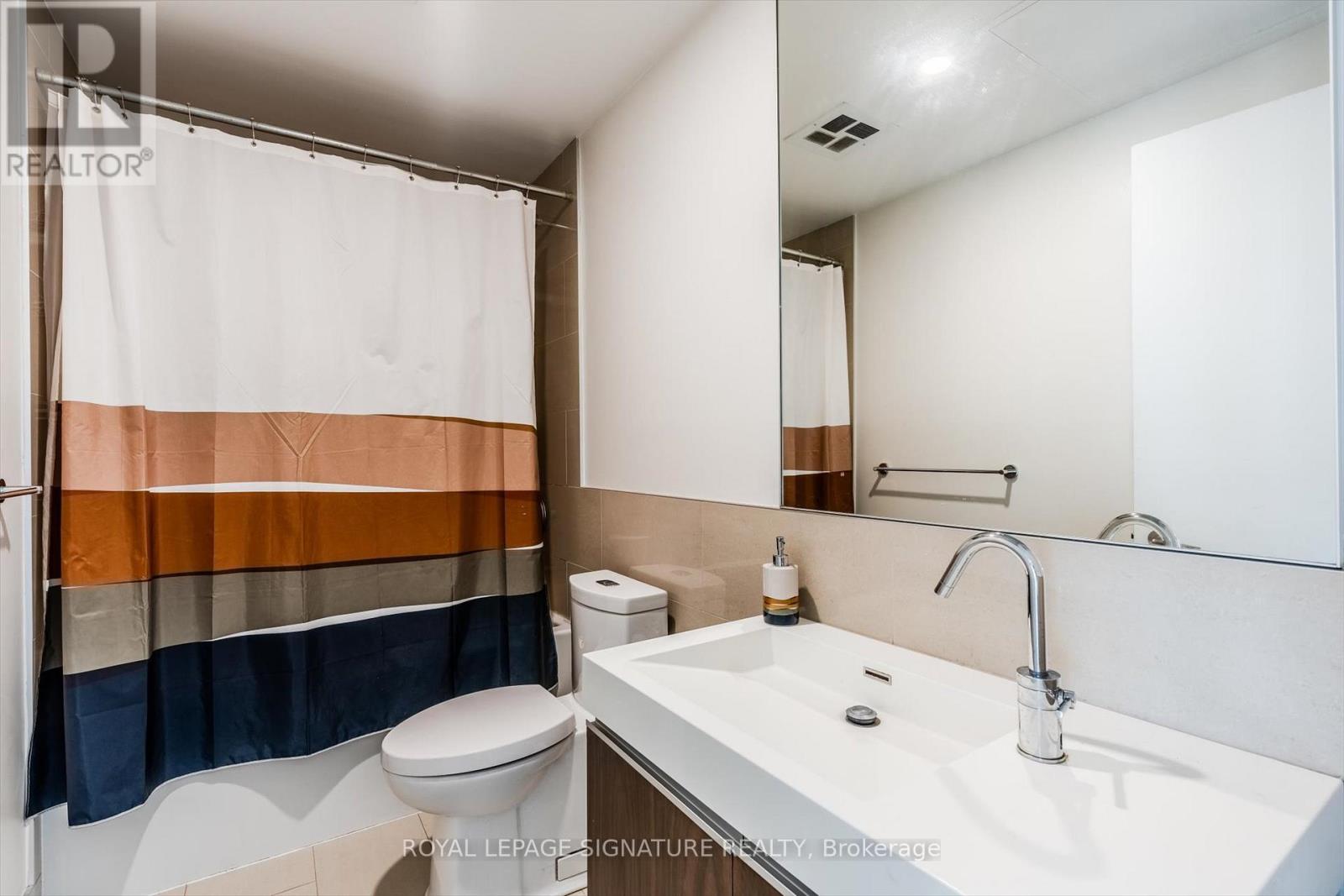 609 - 390 Cherry Street, Toronto, Ontario  M5A 3L2 - Photo 17 - C12730988