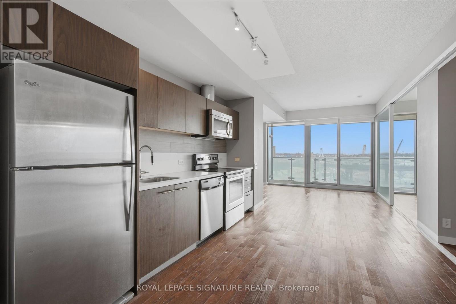 609 - 390 Cherry Street, Toronto, Ontario  M5A 3L2 - Photo 3 - C12730988