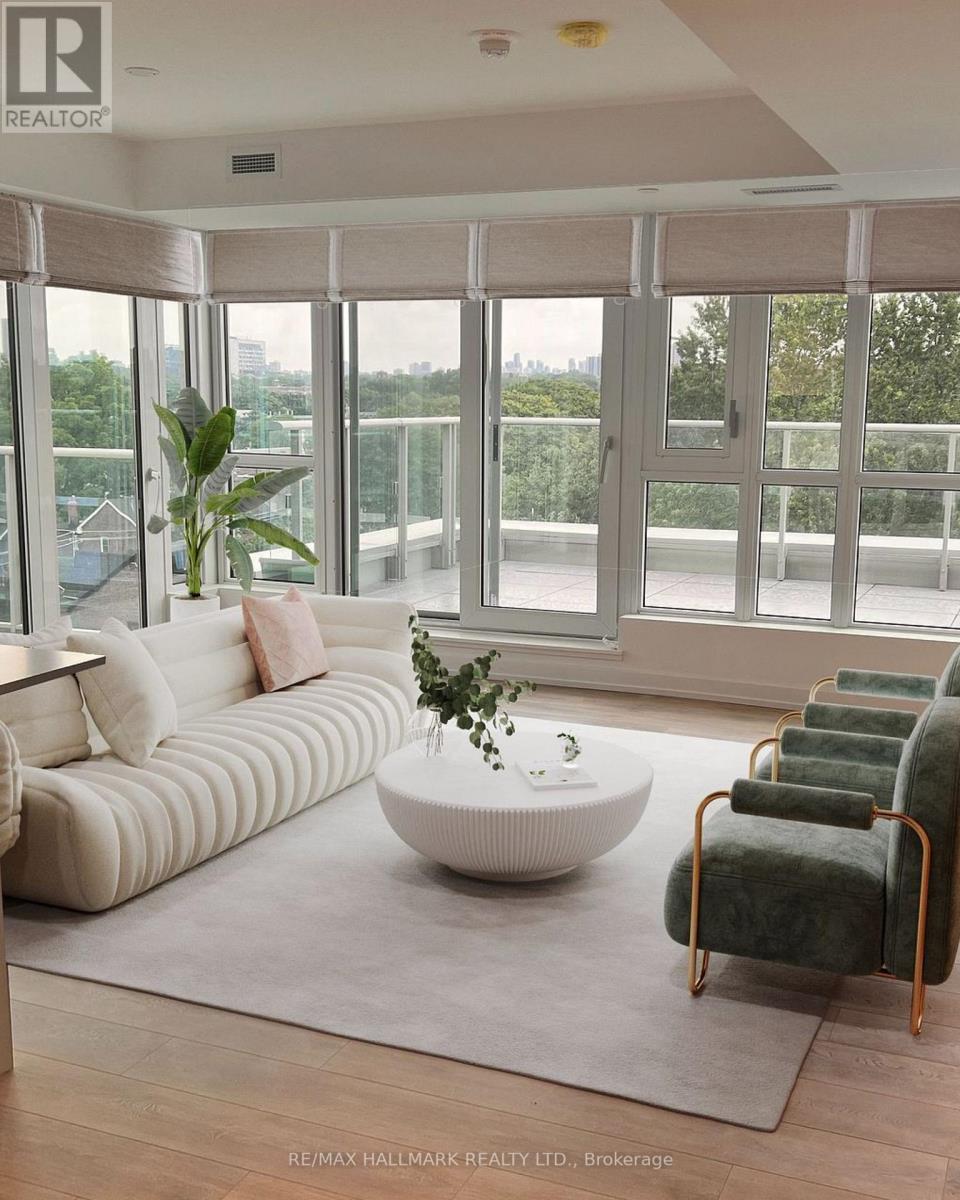 723 - 150 Logan Avenue, Toronto, Ontario  M4M 0E4 - Photo 2 - E12730982