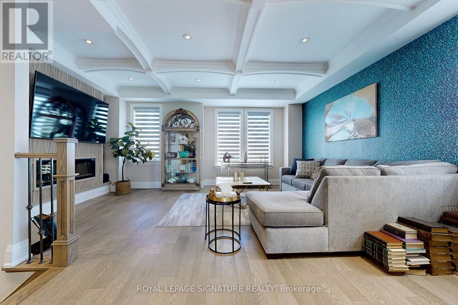 9966 Keele Street, Vaughan, Ontario  L6A 3Y5 - Photo 2 - N12730938