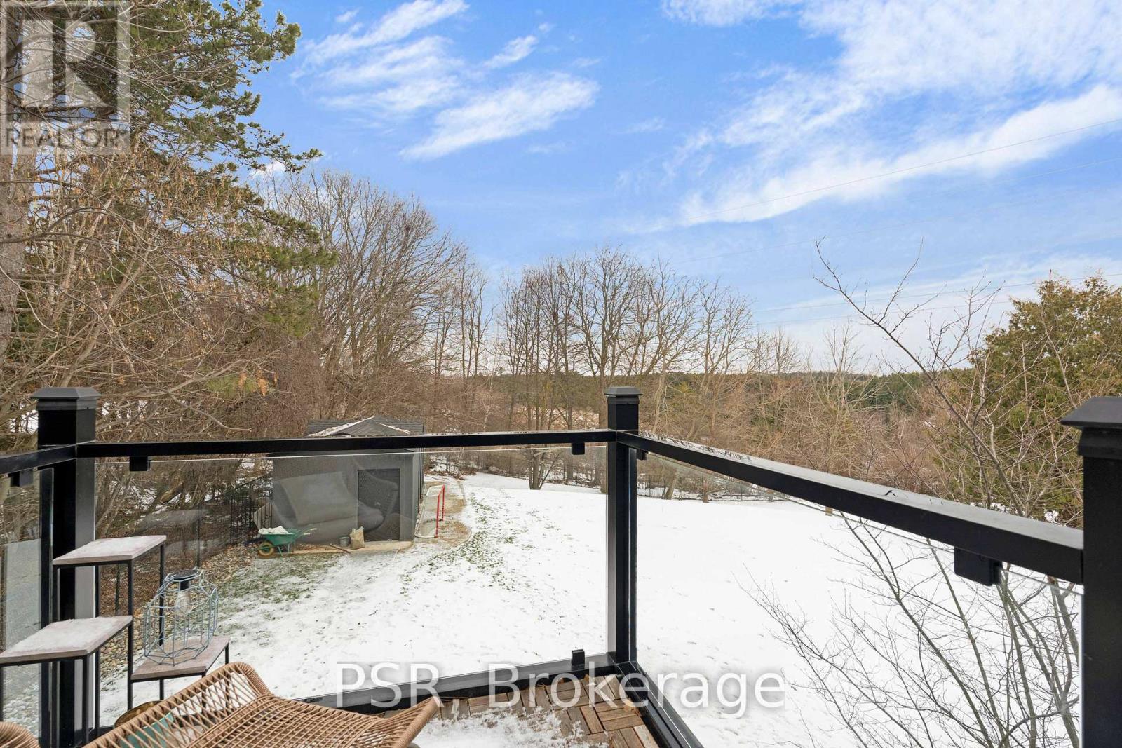 140 Ravendale Court, Vaughan, Ontario  L0J 1C0 - Photo 29 - N12731000