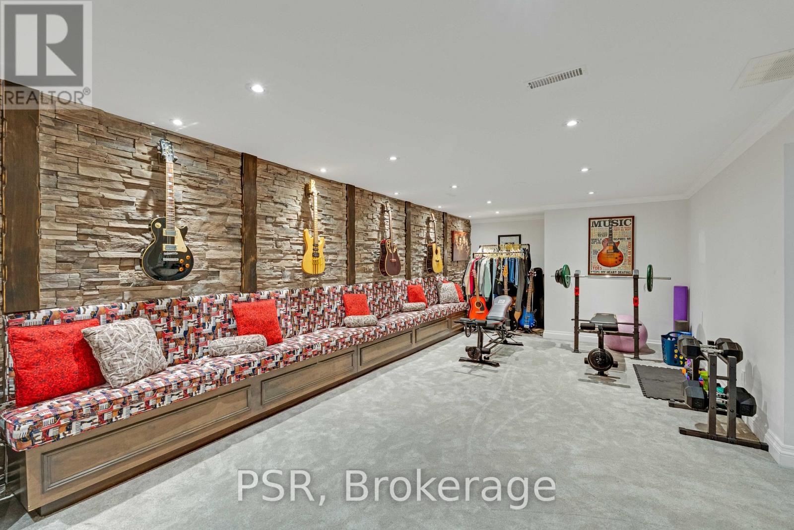 140 Ravendale Court, Vaughan, Ontario  L0J 1C0 - Photo 32 - N12731000