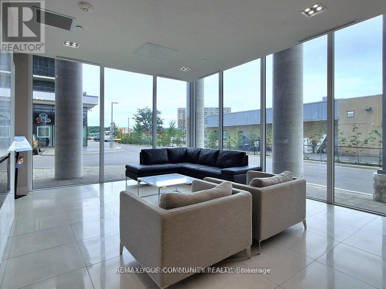 301 - 9618 Yonge Street, Richmond Hill, Ontario  L4C 0X5 - Photo 8 - N12726794