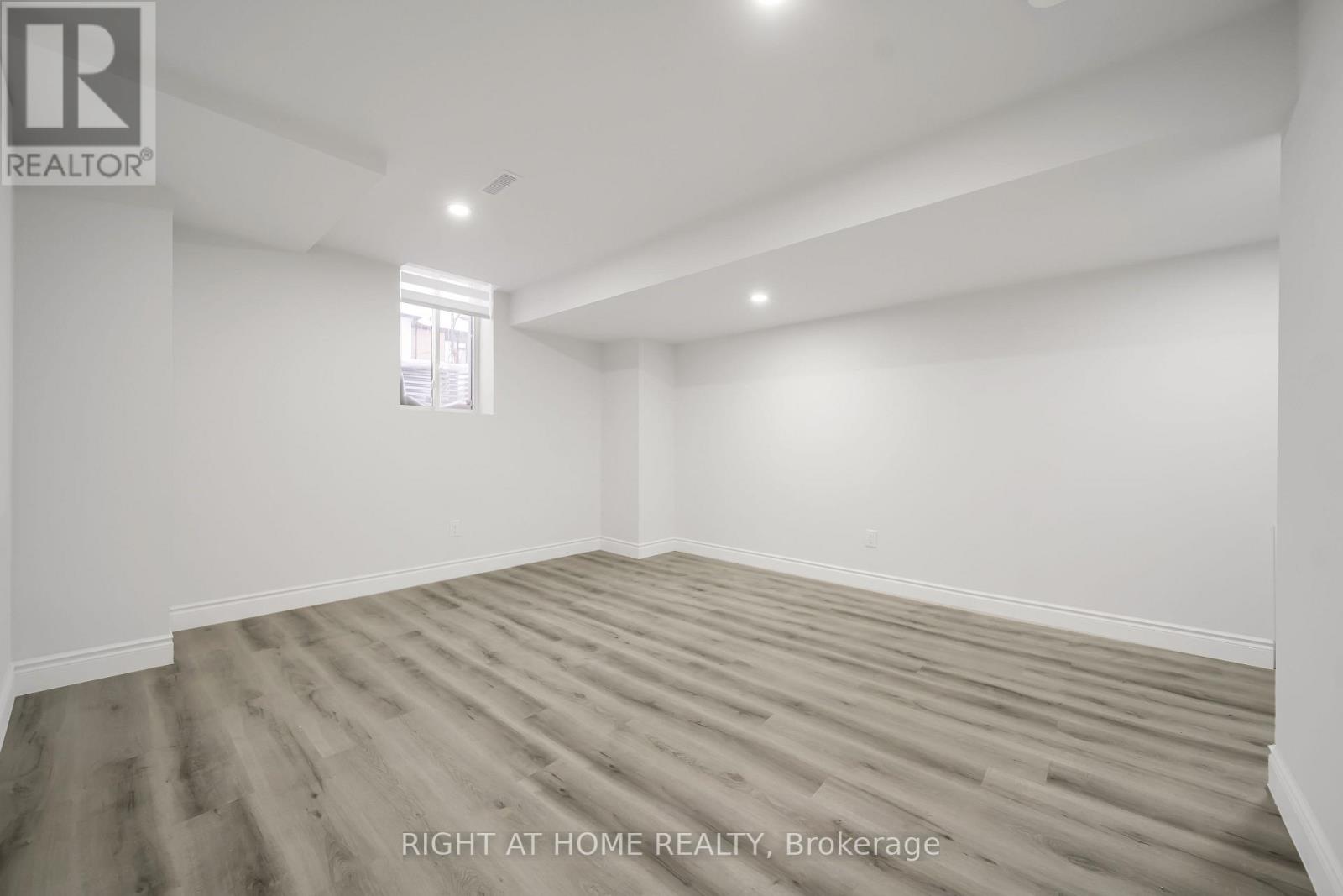 Basement - 171 Great Falls Boulevard, Hamilton, Ontario  L8B 1Y6 - Photo 5 - X12683140