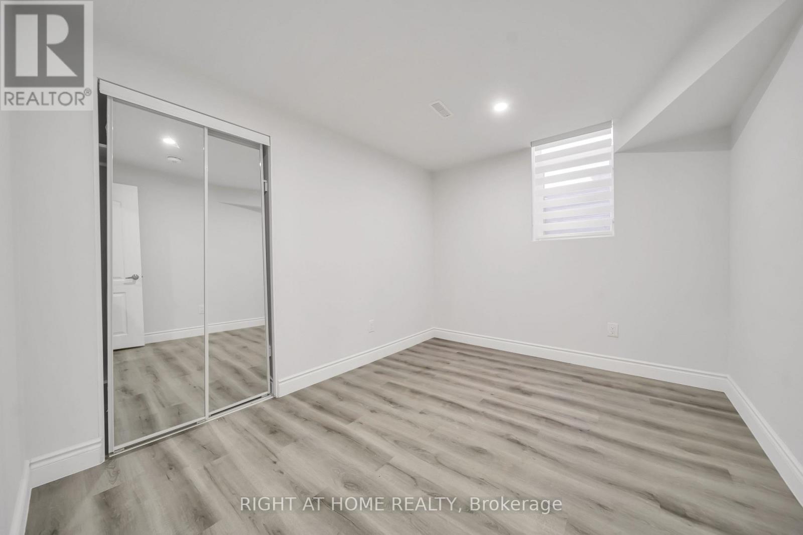 Basement - 171 Great Falls Boulevard, Hamilton, Ontario  L8B 1Y6 - Photo 9 - X12683140