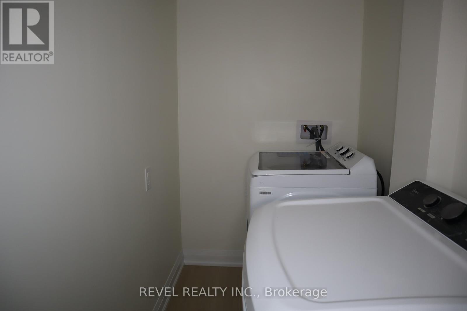 1274 Sweetfern Crescent, Milton, Ontario  L9E 1M1 - Photo 11 - W12730954