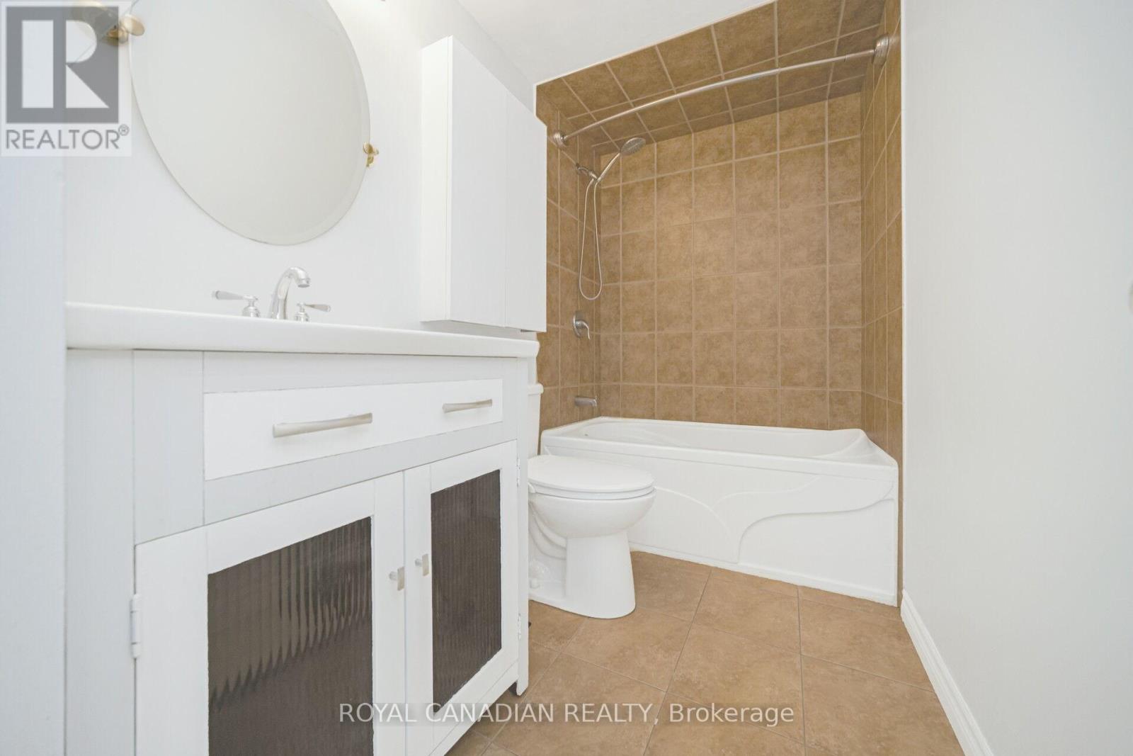 116 - 1538 Lancaster Drive, Oakville, Ontario  L6H 2Z3 - Photo 29 - W12731020