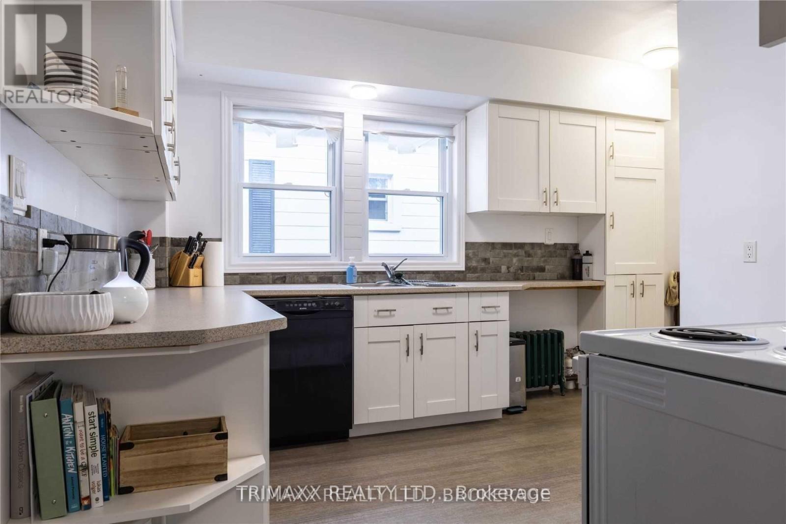 43 Dacotah Street, St. Catharines, Ontario  L2R 1Z6 - Photo 7 - X12730942