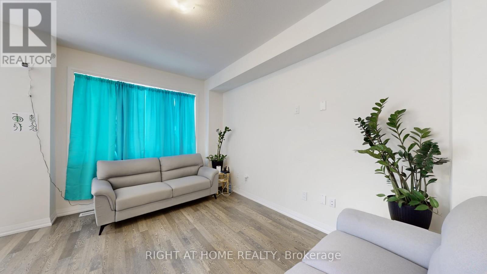 38 Lonsdale Road, Haldimand, Ontario  N3W 0J6 - Photo 11 - X12730996