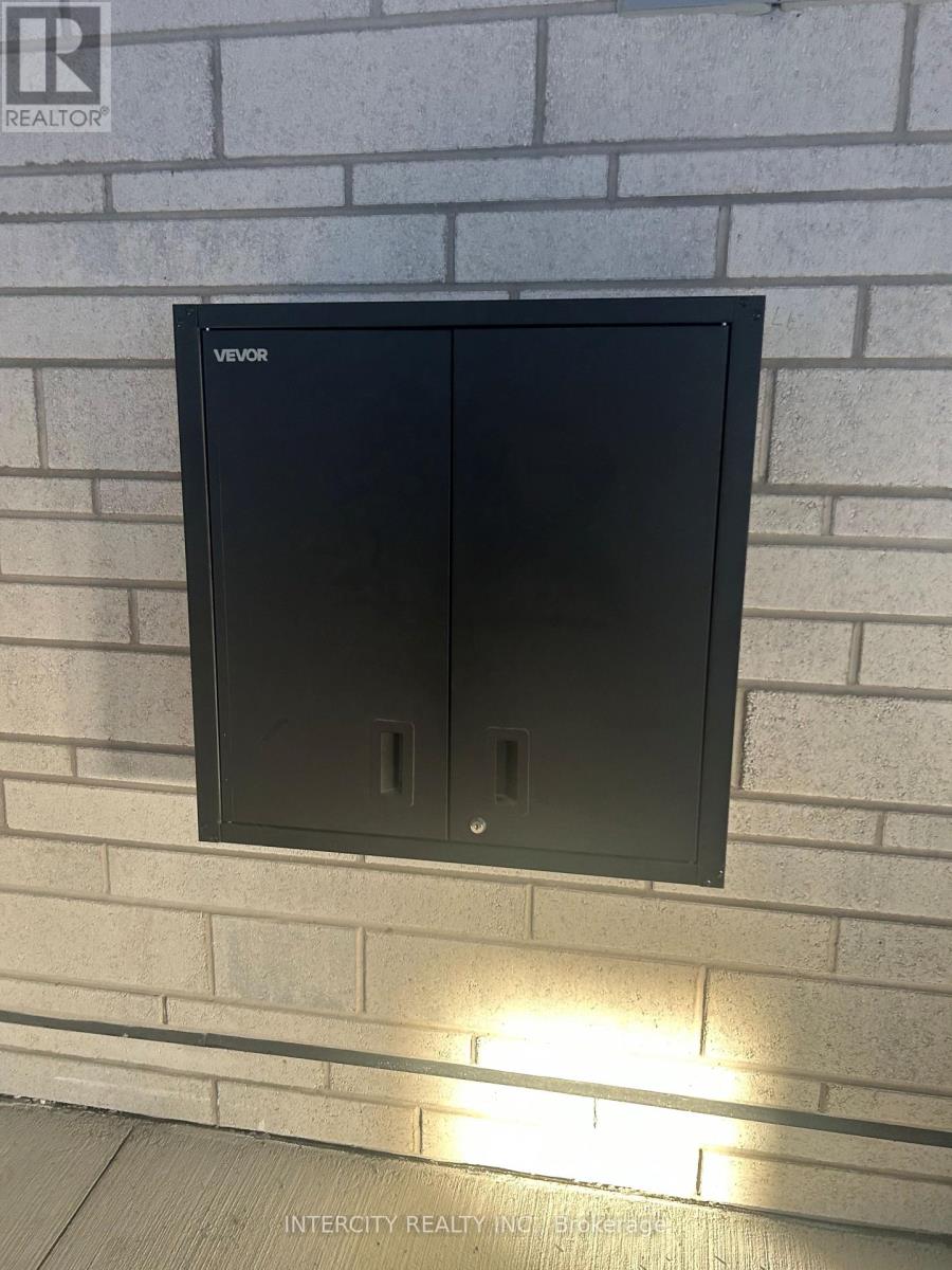 216 - 461 Green Road, Hamilton, Ontario  L8E 5B4 - Photo 9 - X12731016