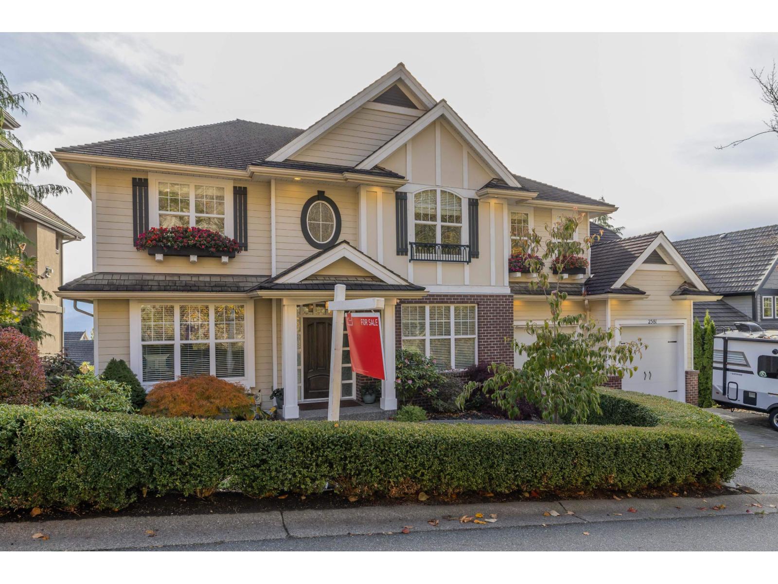 2581 Eagle Mountain Drive, Abbotsford, British Columbia  V3G 0B1 - Photo 2 - R3083298