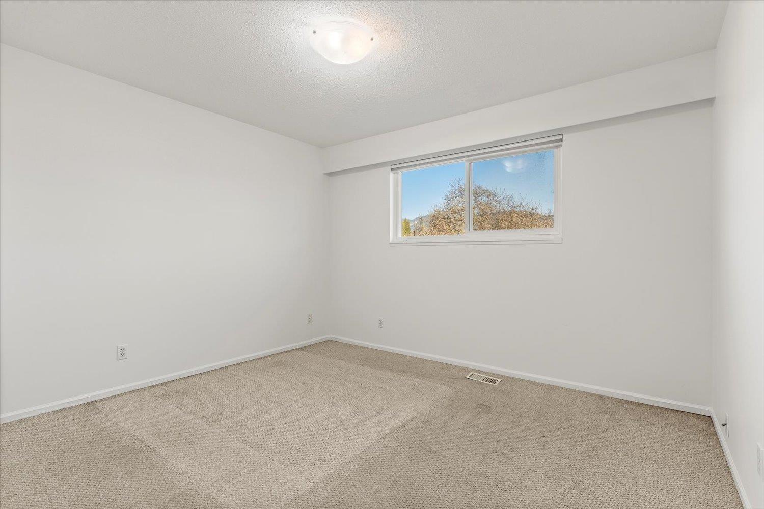 45647 Reece Avenue, Chilliwack Proper West, Chilliwack, British Columbia  V2P 2Z9 - Photo 13 - R3083309