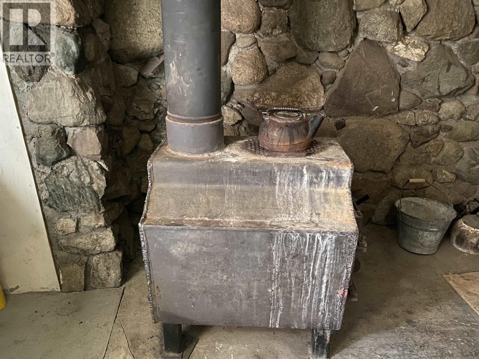 5536 Birchwood Road, 100 Mile House, British Columbia  V0K 2E0 - Photo 37 - R3063767