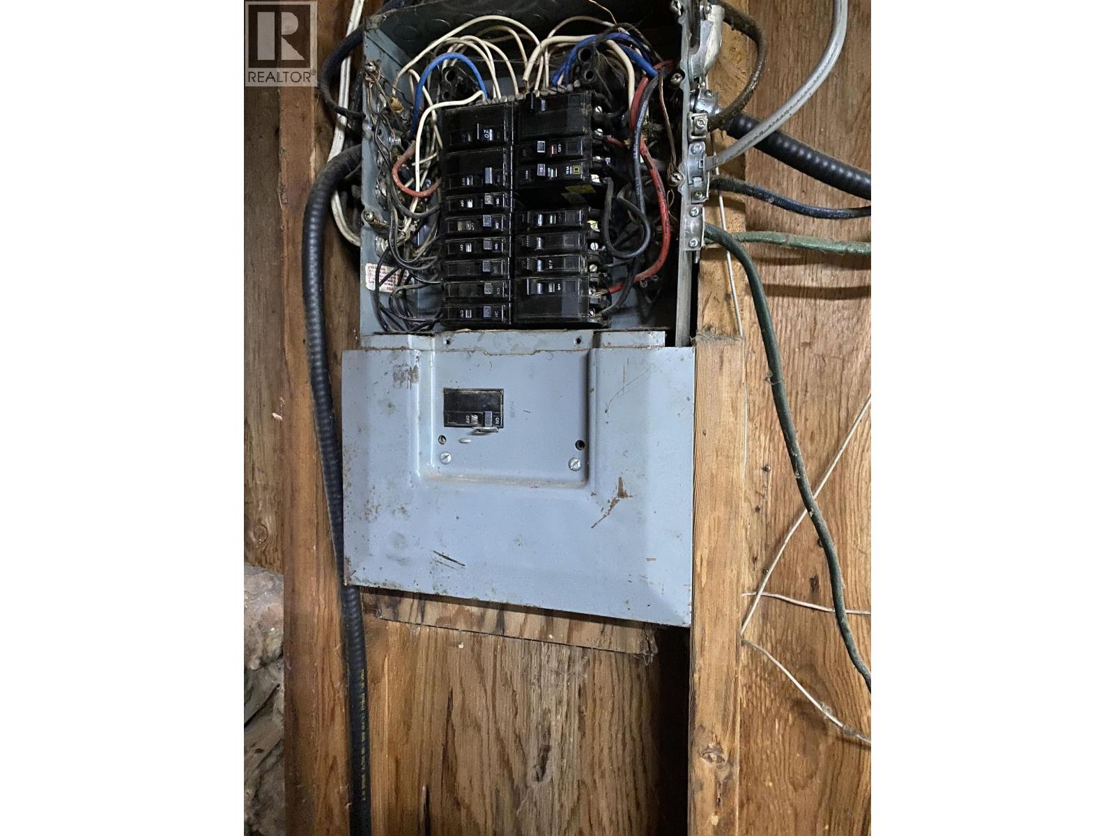 5536 Birchwood Road, 100 Mile House, British Columbia  V0K 2E0 - Photo 35 - R3063767