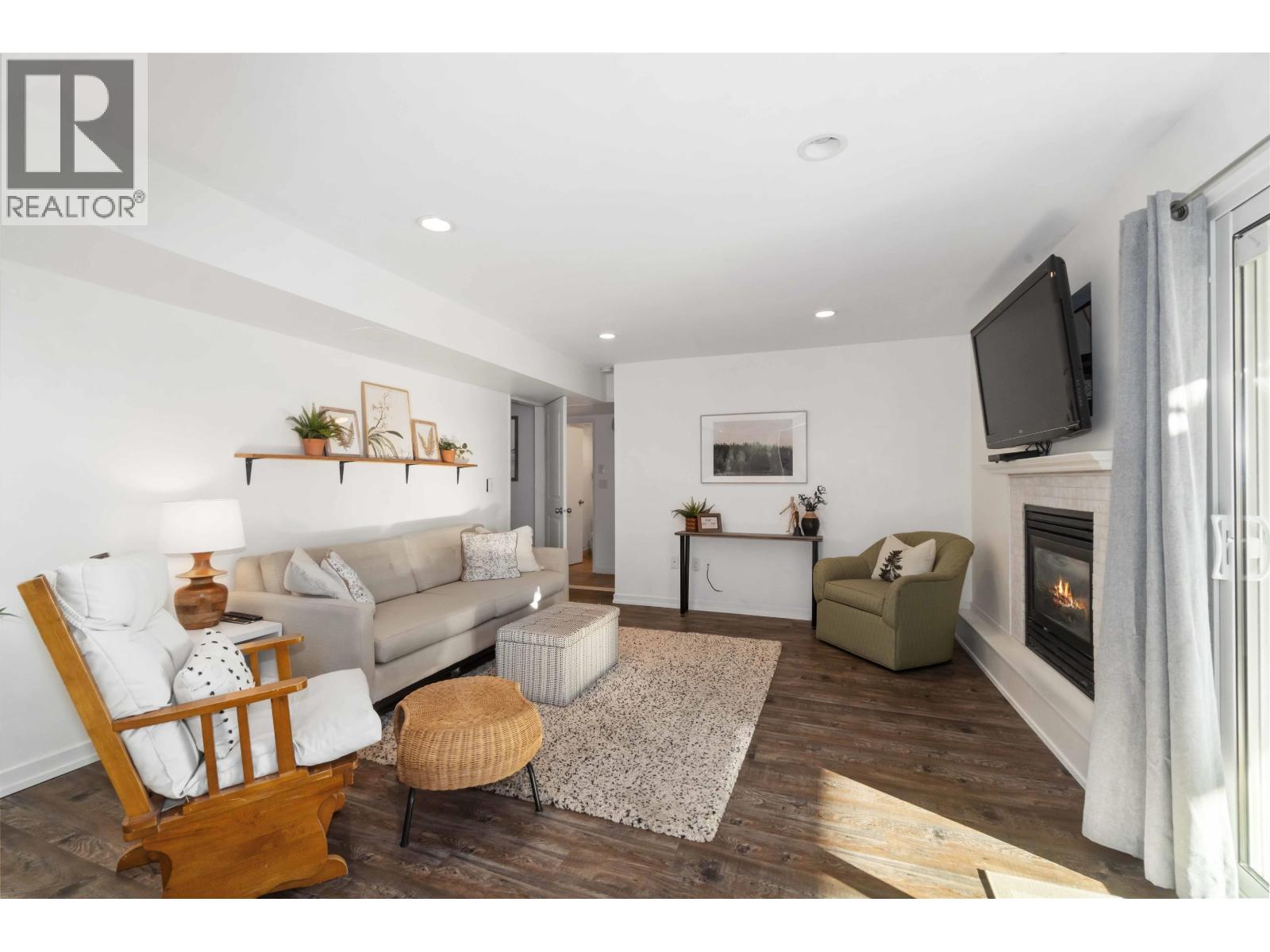 351 Dartmoor Drive, Coquitlam, British Columbia  V3K 5R6 - Photo 22 - R3083032