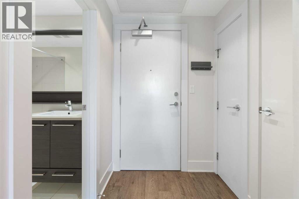 701, 38 9 Street Ne, Calgary, Alberta  T2E 7X9 - Photo 2 - A2281385