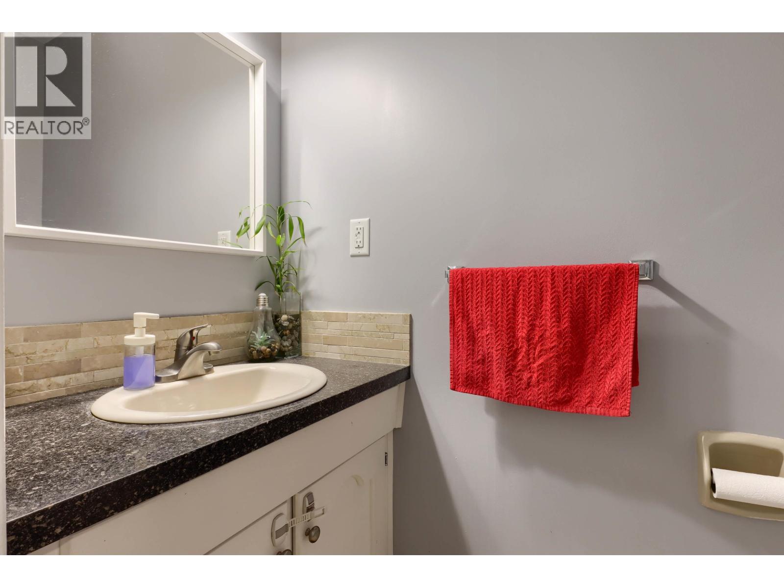 8800 Ashby Place, Richmond, British Columbia  V6Y 2Z9 - Photo 12 - R3022714