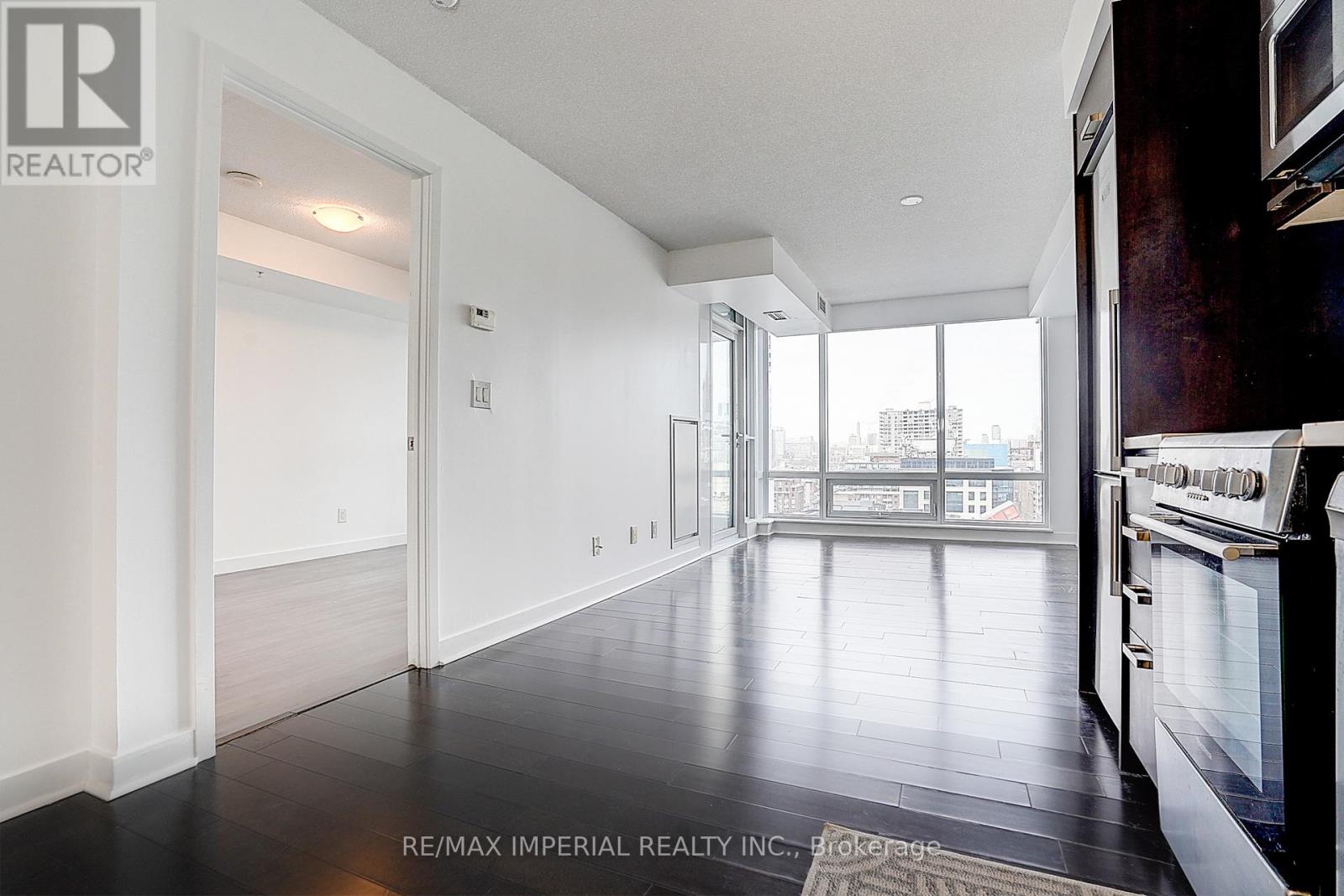 1503 - 295 Adelaide Street W, Toronto, Ontario  M5V 0L4 - Photo 13 - C12728392