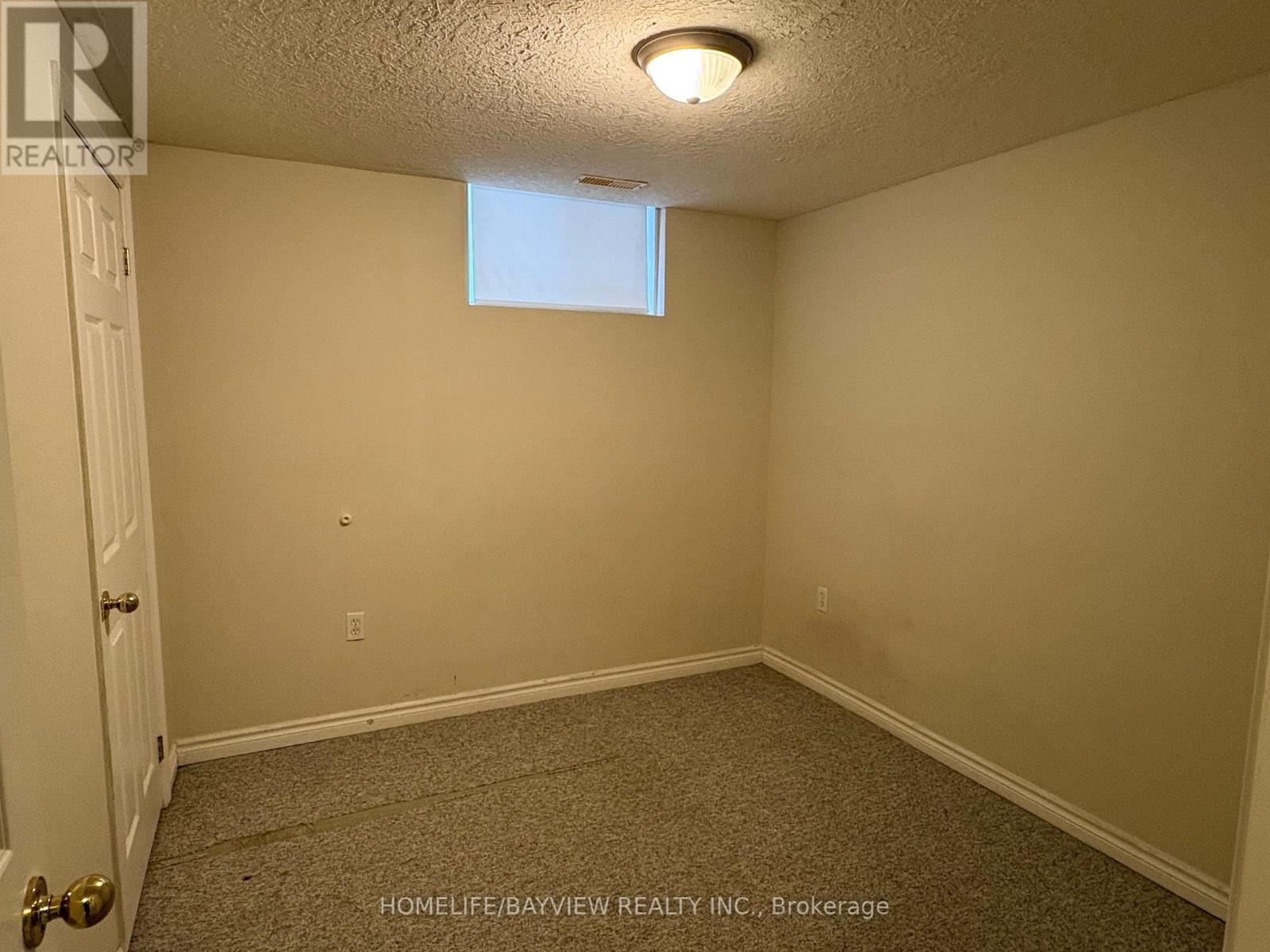 4 Quinlan Road, Barrie, Ontario  L4M 7A9 - Photo 30 - S12670948