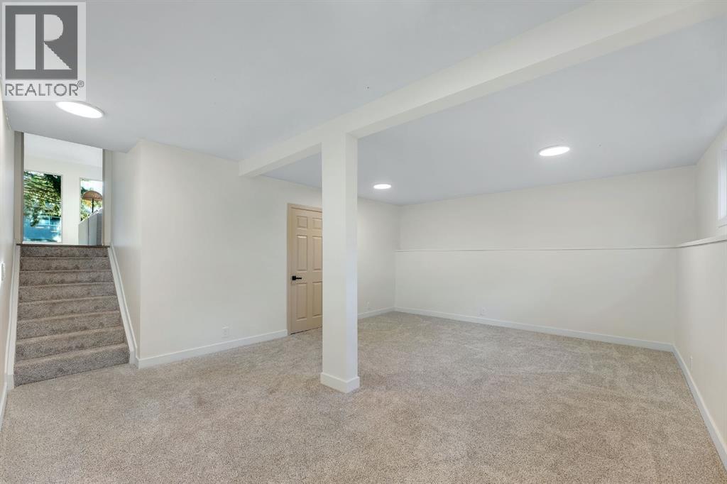 212 Midlawn Close Se, Calgary, Alberta  T2X 1N1 - Photo 22 - A2269828