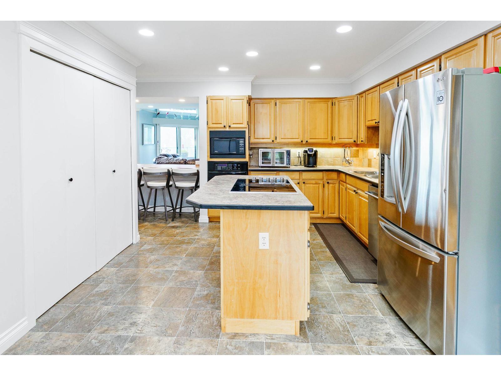 3603 Nico Wynd Drive, Surrey, British Columbia  V4P 1J1 - Photo 7 - R3083421