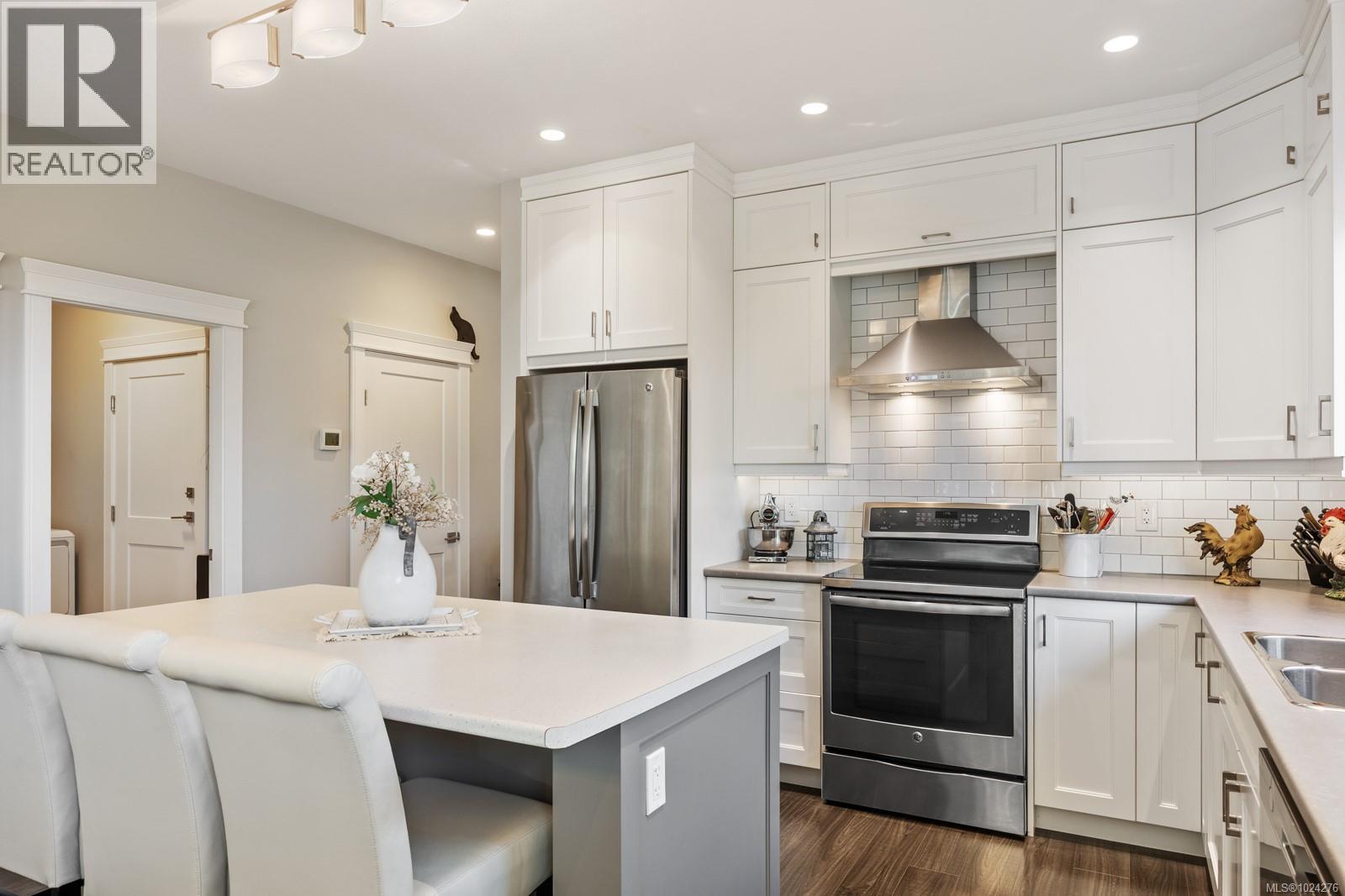 1151 Crown Isle Blvd, Courtenay, British Columbia  V9N 0E1 - Photo 9 - 1024276