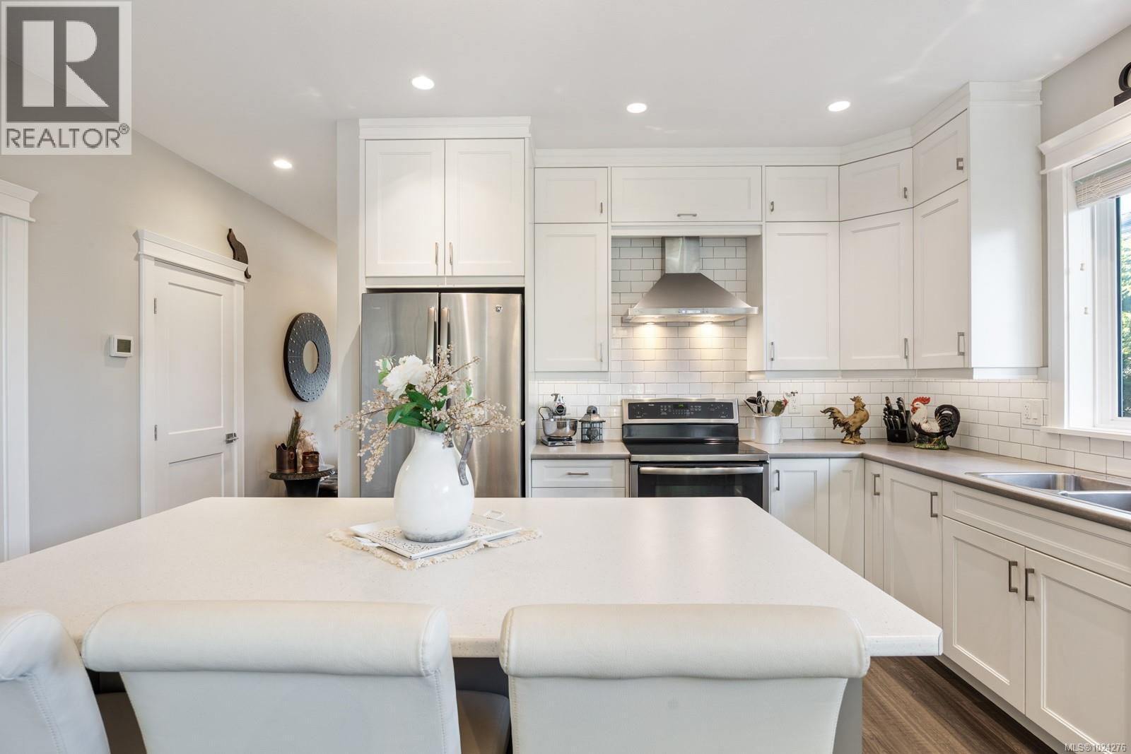 1151 Crown Isle Blvd, Courtenay, British Columbia  V9N 0E1 - Photo 8 - 1024276