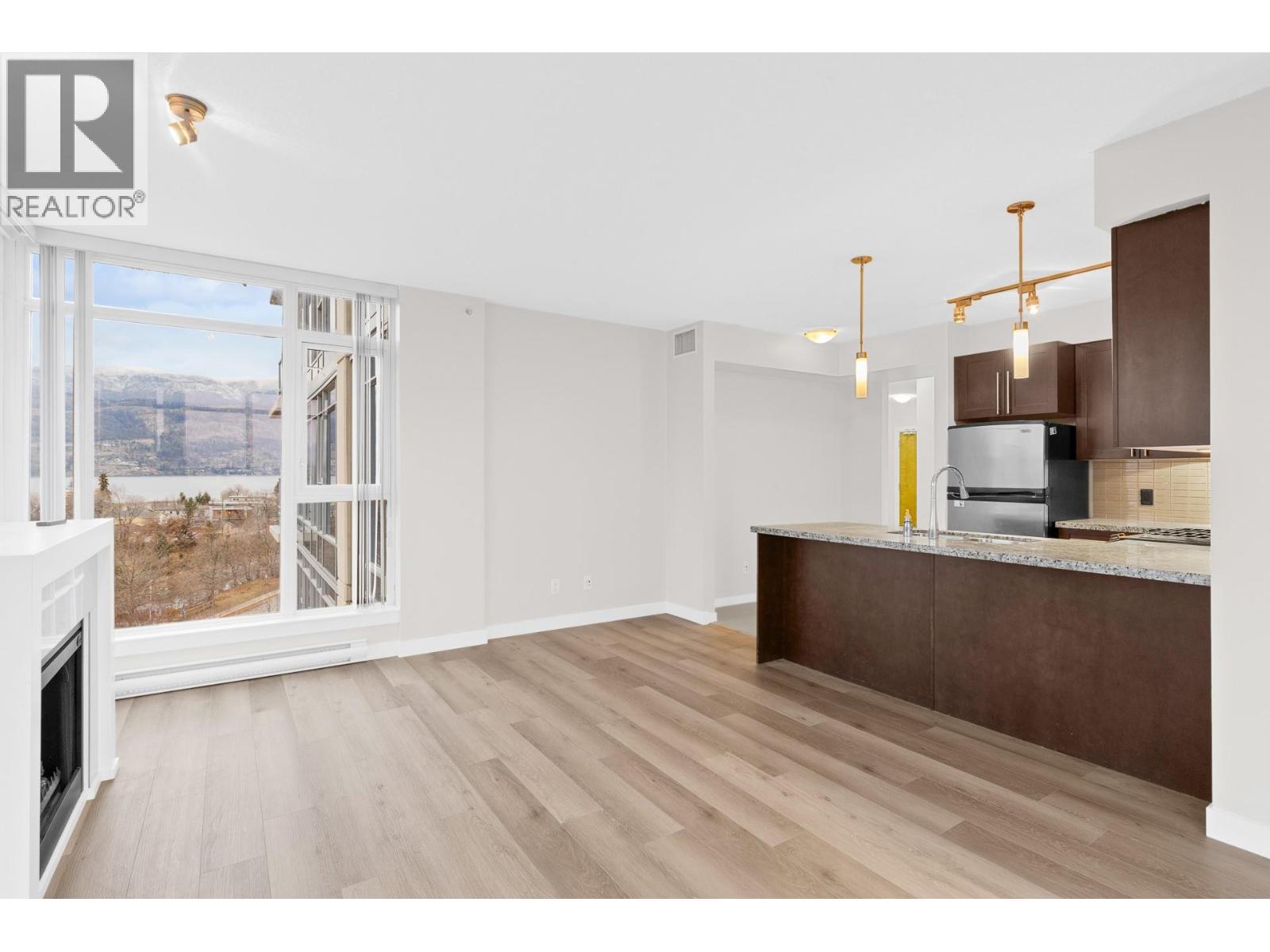 1075 Sunset Drive Unit# 706, Kelowna, British Columbia  V1Y 6Y6 - Photo 4 - 10373867