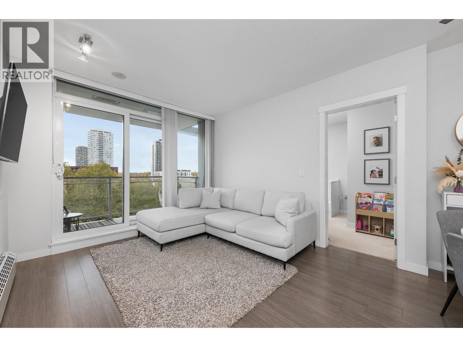 Listing Picture 16 of 40 : 511 3281 E KENT AVENUE NORTH AVENUE, Vancouver / 溫哥華 - 魯藝地產 Yvonne Lu Group - MLS Medallion Club Member