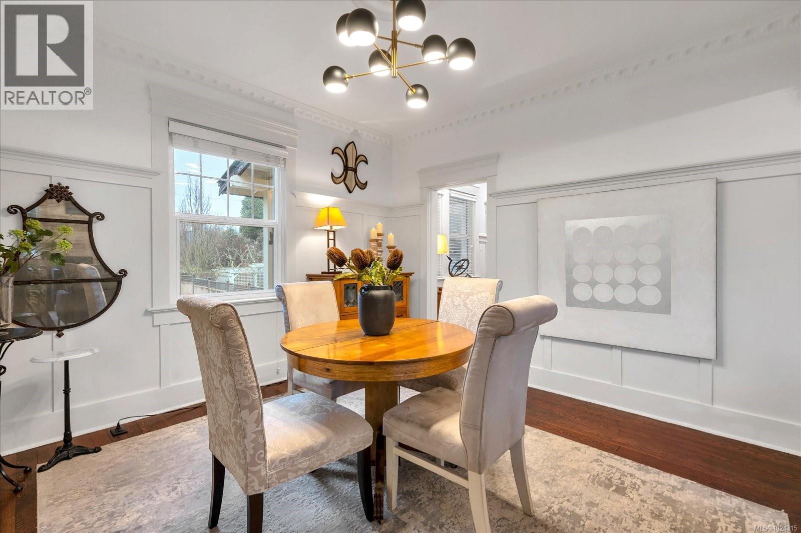 16 Irwin St, Nanaimo, British Columbia  V9R 4X1 - Photo 11 - 1024315