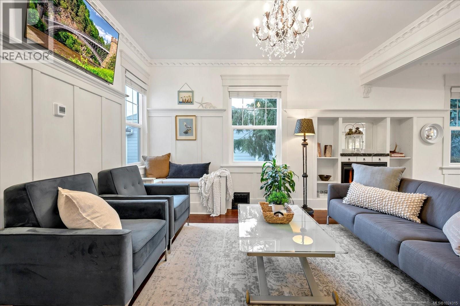 16 Irwin St, Nanaimo, British Columbia  V9R 4X1 - Photo 6 - 1024315