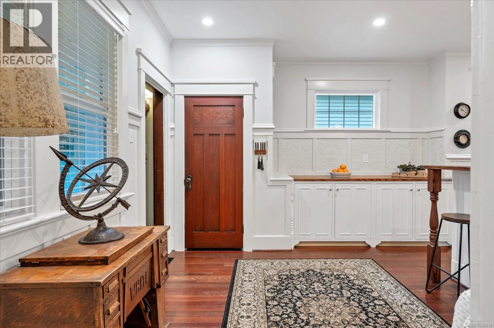 16 Irwin St, Nanaimo, British Columbia  V9R 4X1 - Photo 12 - 1024315