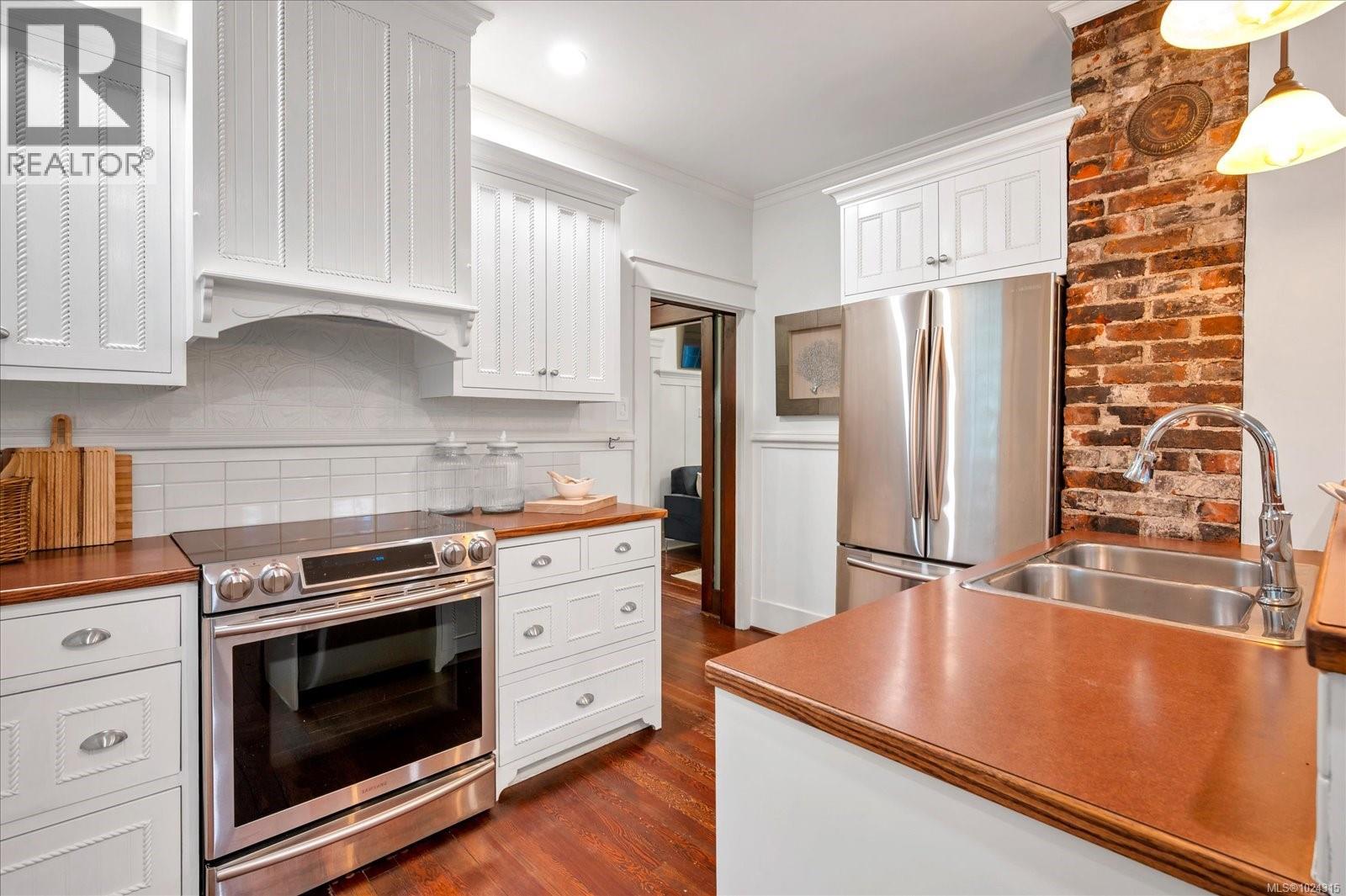 16 Irwin St, Nanaimo, British Columbia  V9R 4X1 - Photo 16 - 1024315