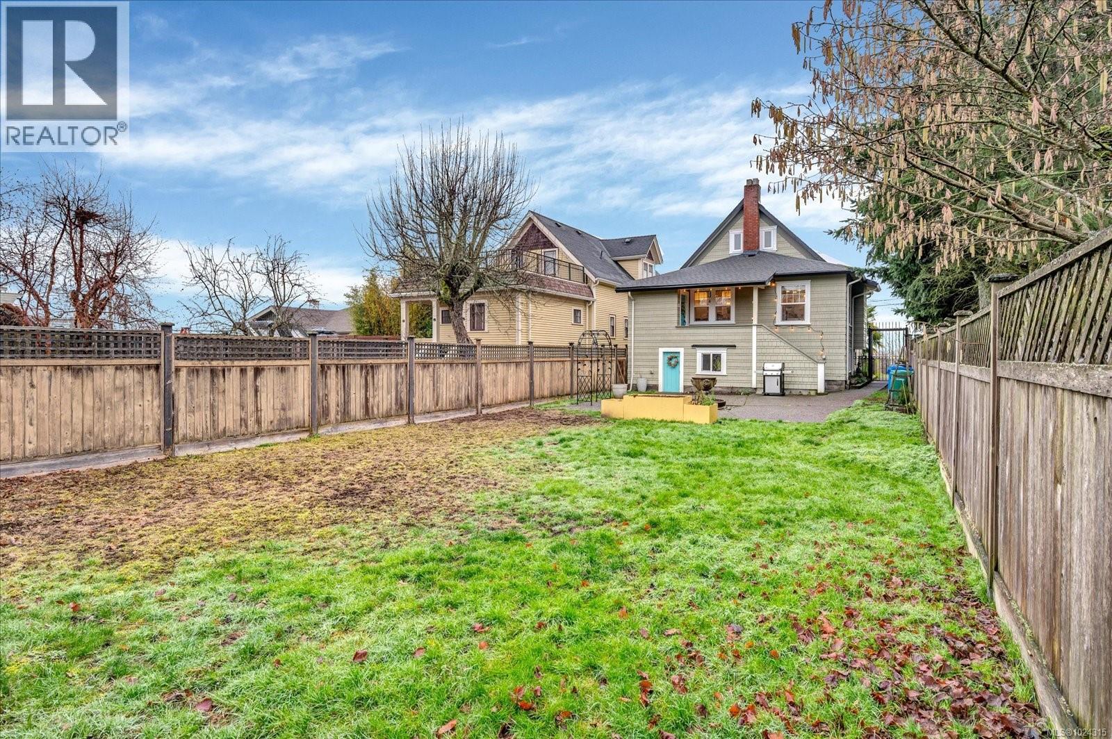 16 Irwin St, Nanaimo, British Columbia  V9R 4X1 - Photo 45 - 1024315