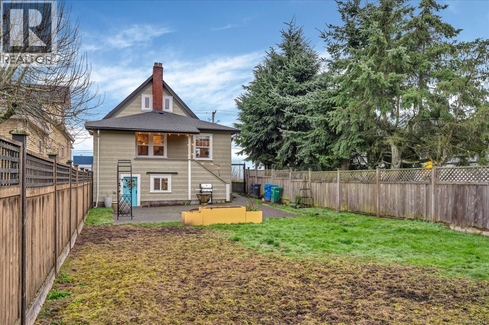 16 Irwin St, Nanaimo, British Columbia  V9R 4X1 - Photo 46 - 1024315