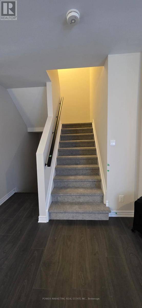 186 Ryan Reynolds Way, Ottawa, Ontario K4A 5T7 - Photo 11 - X12731078