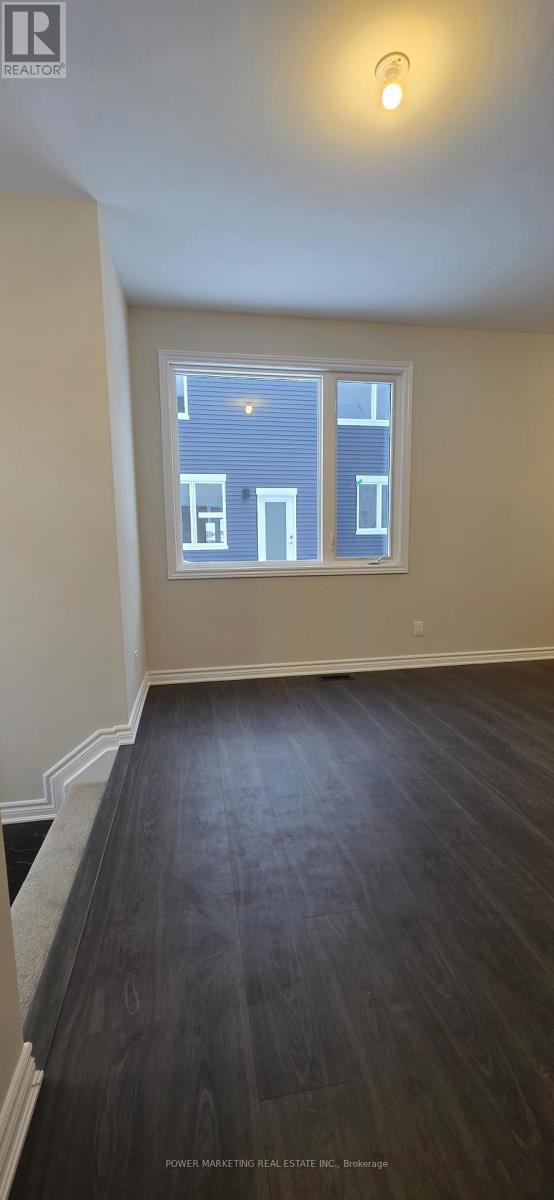 186 Ryan Reynolds Way, Ottawa, Ontario K4A 5T7 - Photo 3 - X12731078