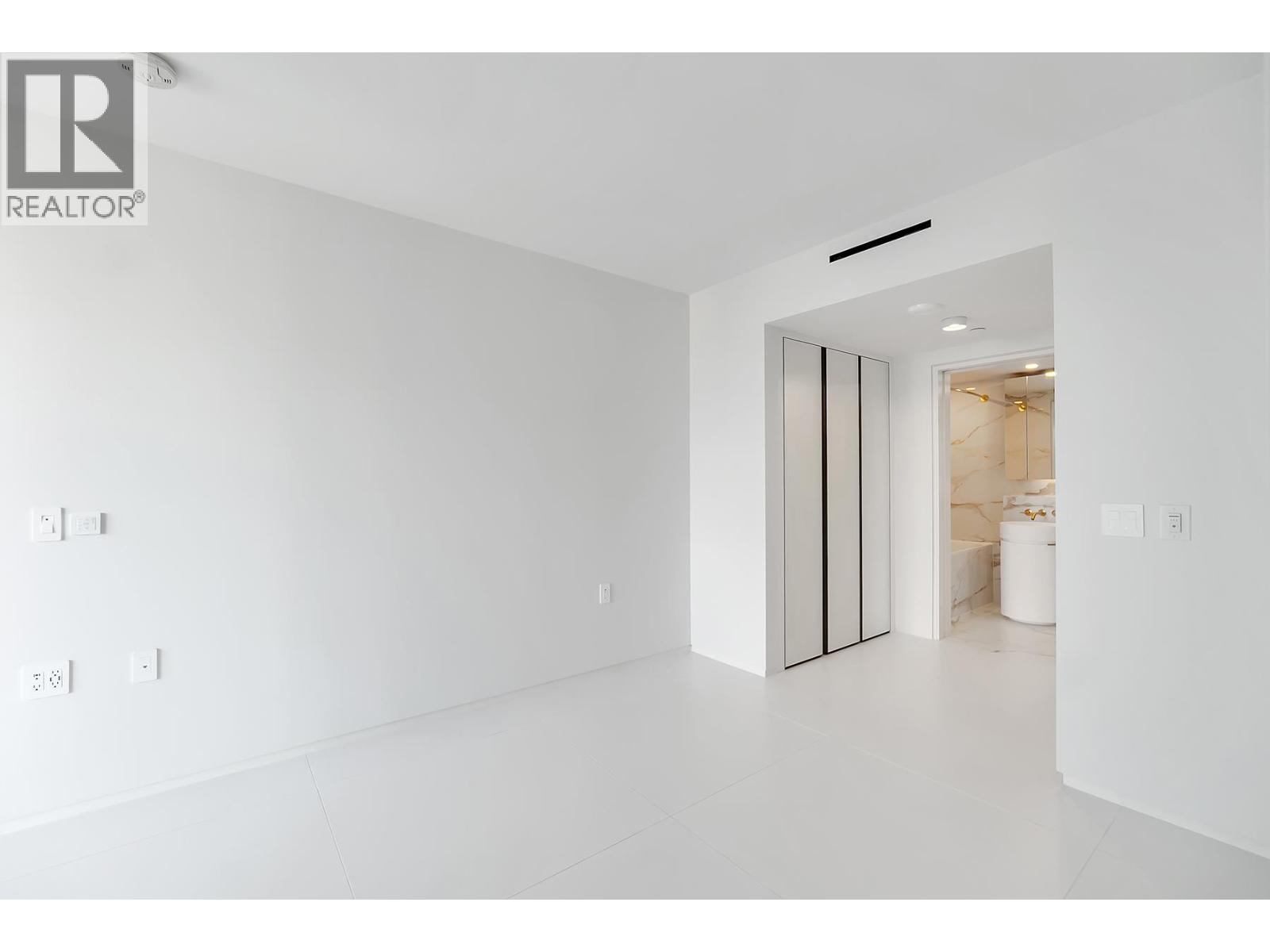 2008 1033 Nelson Street, Vancouver, British Columbia  V6E 0E5 - Photo 14 - R3083334