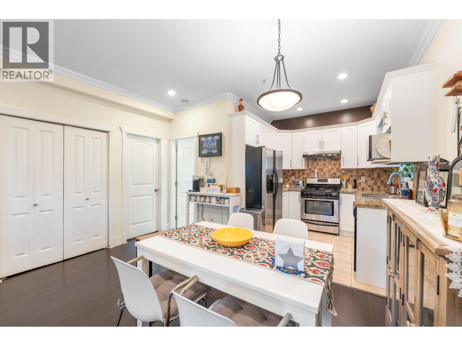 1636 E 12th Avenue, Vancouver, British Columbia  V5N 2A3 - Photo 5 - R3083337