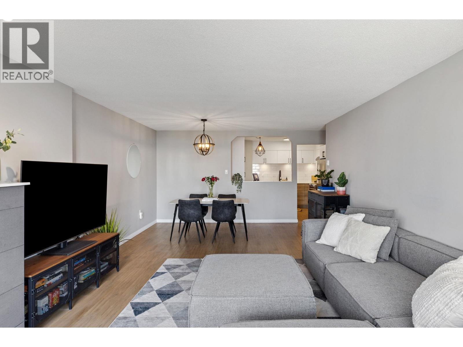 1102 1245 QUAYSIDE DRIVE, New Westminster, British Columbia