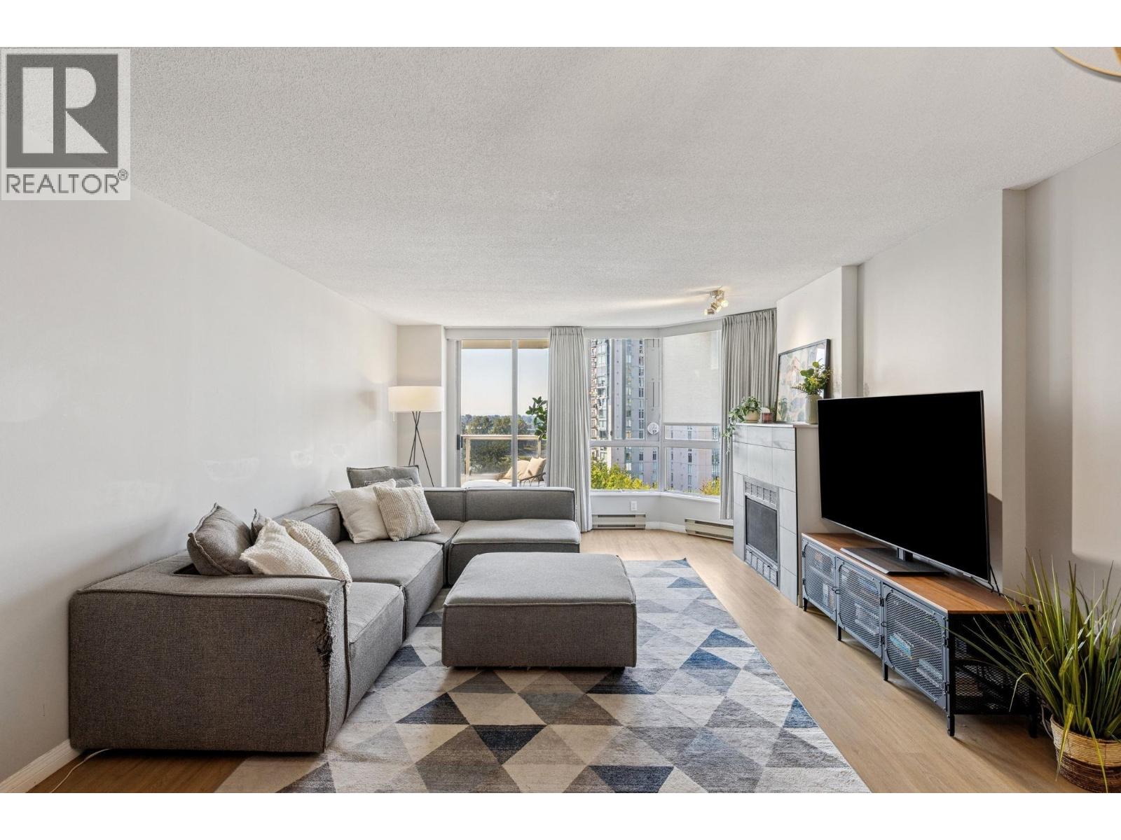 1102 1245 Quayside Drive, New Westminster, British Columbia  V3M 6J6 - Photo 5 - R3083355