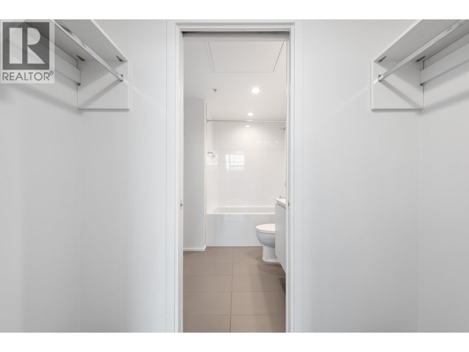 1004 3809 Evergreen Place, Burnaby, British Columbia  V3J 0M1 - Photo 11 - R3083363