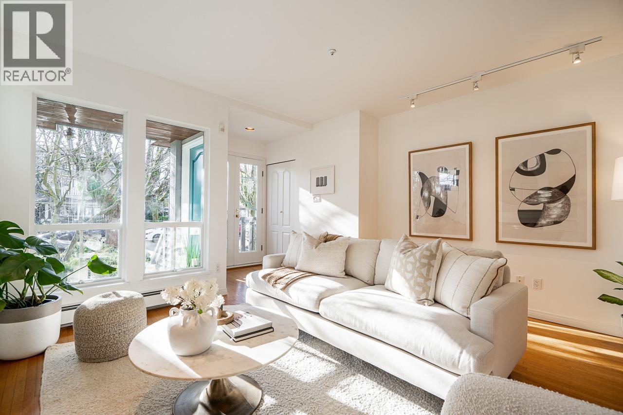 3241 W 6th Avenue, Vancouver, British Columbia  V6K 1X7 - Photo 5 - R3083365