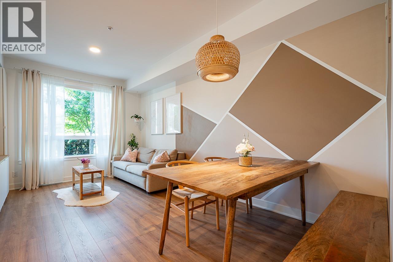 103 2035 Glenaire Drive, North Vancouver, British Columbia  V7P 1Y2 - Photo 6 - R3083367