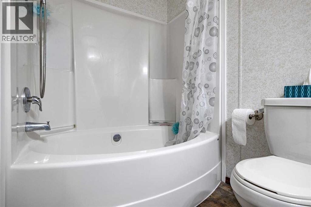 37 Maple Drive, Brooks, Alberta  T1R 1J2 - Photo 10 - A2281640