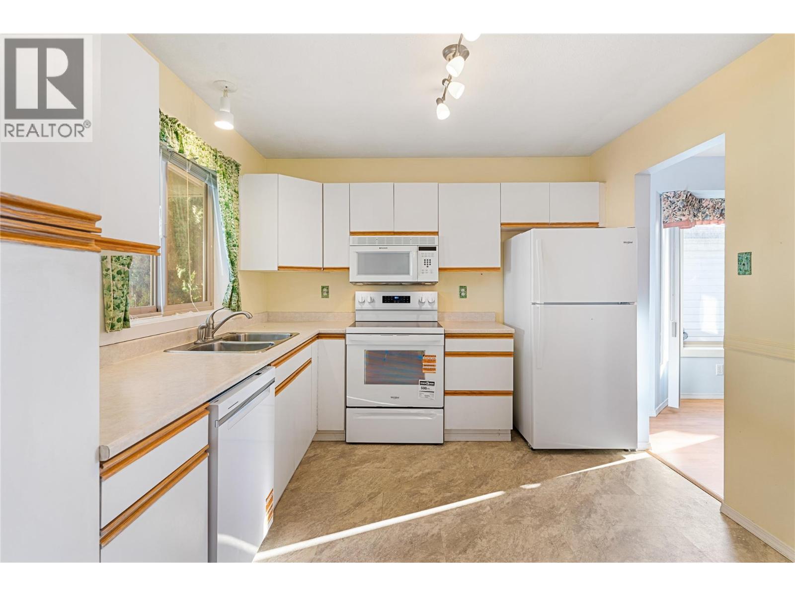 4303 27th Avenue Unit# 8, Vernon, British Columbia  V1T 6L2 - Photo 10 - 10373226