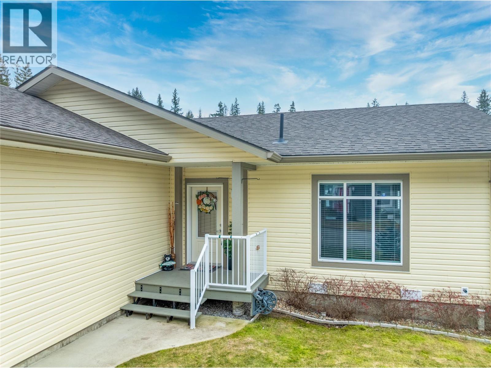 481 97b Highway Ne Unit# 22, Salmon Arm, British Columbia  V1E 1X5 - Photo 2 - 10373254